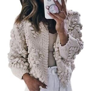 Simplee Women’s Size M Ivory Cream Berry Pattern Sweater Knit Open Cardigan